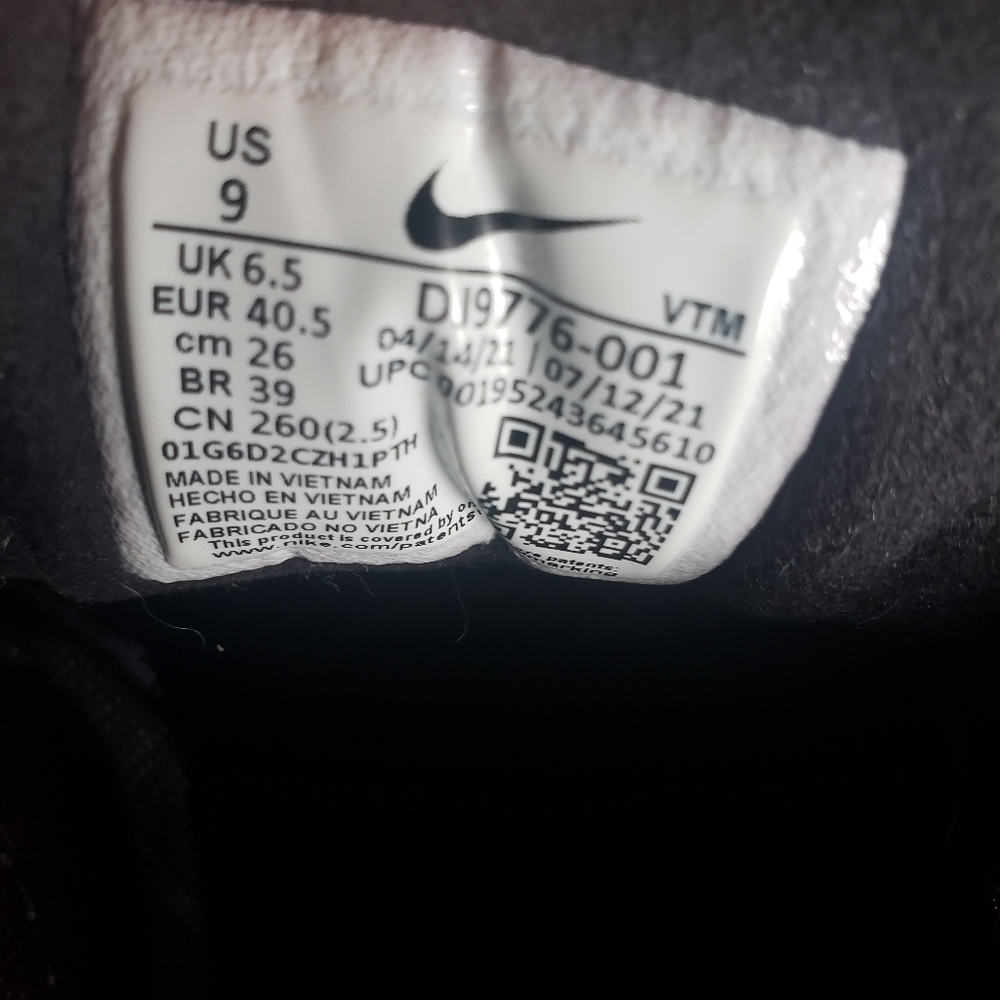 Women's Nike Waffle One Black and Leopard Print Sneakers Size 9 - Picture 8 of 8